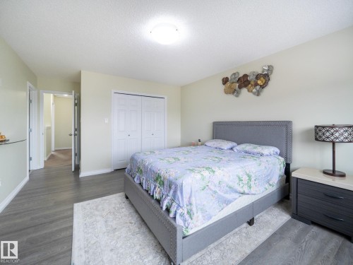 3444 Weidle Way, Edmonton, AB - Indoor Photo Showing Bedroom
