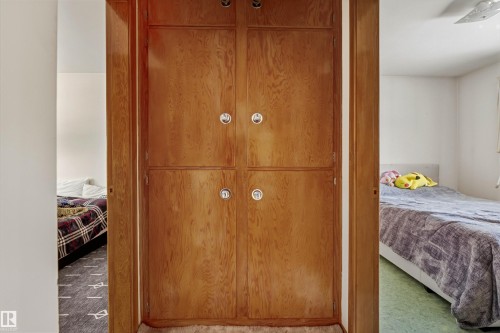 12947 109 Street, Edmonton, AB - Indoor Photo Showing Bedroom