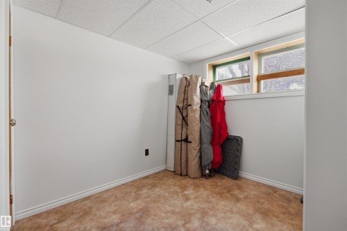 12947 109 Street, Edmonton, AB - Indoor Photo Showing Other Room