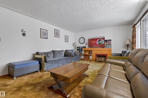 12947 109 Street, Edmonton, AB - Indoor Photo Showing Living Room