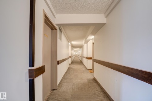 406 12110 106 Avenue, Edmonton, AB - Indoor Photo Showing Other Room