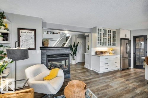4337 Mcmullen Way, Edmonton, AB - Indoor Photo Showing Living Room With Fireplace