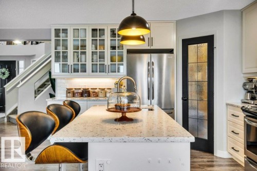 4337 Mcmullen Way, Edmonton, AB - Indoor Photo Showing Kitchen With Upgraded Kitchen