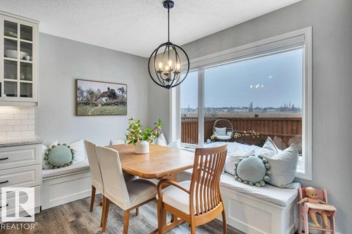 4337 Mcmullen Way, Edmonton, AB - Indoor Photo Showing Dining Room