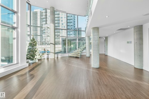 502 11969 Jasper Avenue, Edmonton, AB - Indoor Photo Showing Other Room