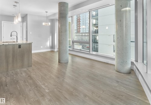 502 11969 Jasper Avenue, Edmonton, AB - Indoor