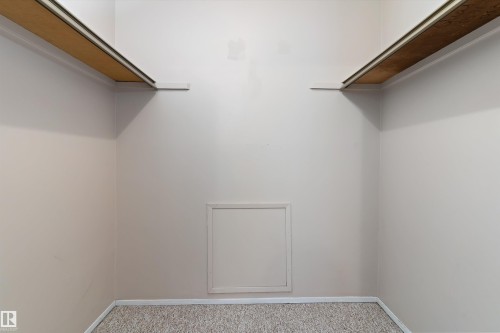 10405 24 Avenue Nw, Edmonton, AB - Indoor