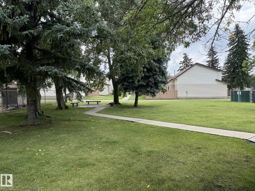 10405 24 Avenue Nw, Edmonton, AB - Outdoor