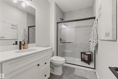 157 Redwing Wynd, St. Albert, AB - Indoor Photo Showing Bathroom
