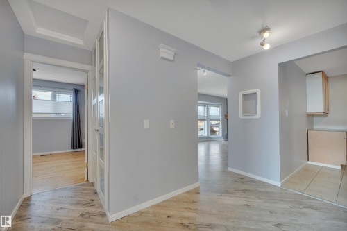 4202 42 Avenue, Leduc, AB - Indoor Photo Showing Other Room