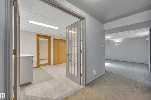 4202 42 Avenue, Leduc, AB - Indoor