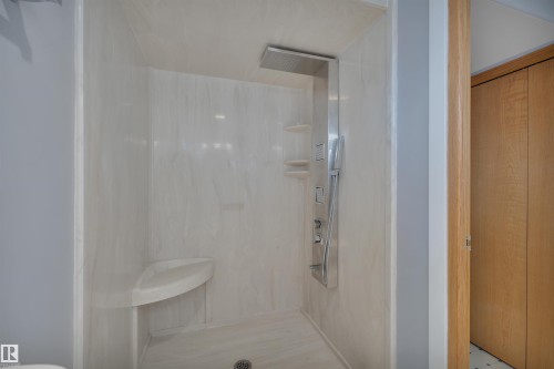 4202 42 Avenue, Leduc, AB - Indoor Photo Showing Bathroom