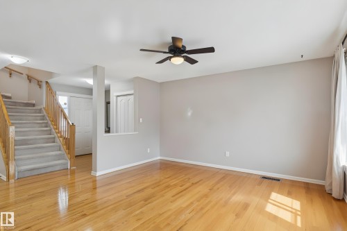 8761 5 Avenue, Edmonton, AB - Indoor Photo Showing Other Room