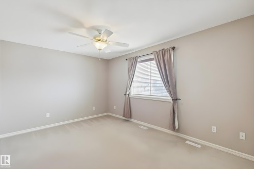 8761 5 Avenue, Edmonton, AB - Indoor Photo Showing Other Room