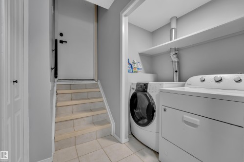 3623 24 Avenue, Edmonton, AB - Indoor Photo Showing Laundry Room