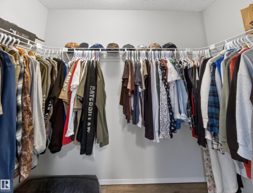 1665 Tompkins Place, Edmonton, AB - Indoor With Storage