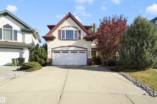 580 Glenwright Crescent, Edmonton, AB - Outdoor With Facade