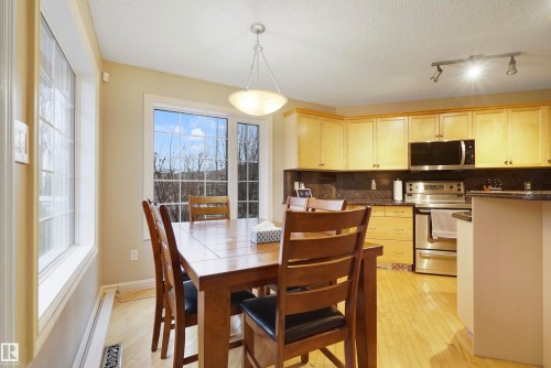 580 Glenwright Crescent, Edmonton, AB - Indoor