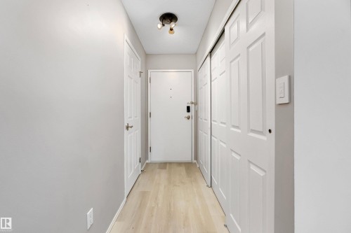 206 18012 95 Avenue, Edmonton, AB - Indoor Photo Showing Other Room