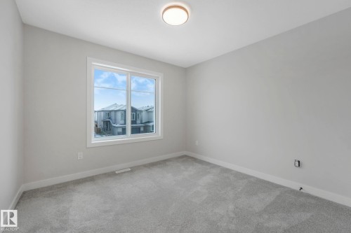 8 Dalquist Bay, Leduc, AB - Indoor Photo Showing Other Room