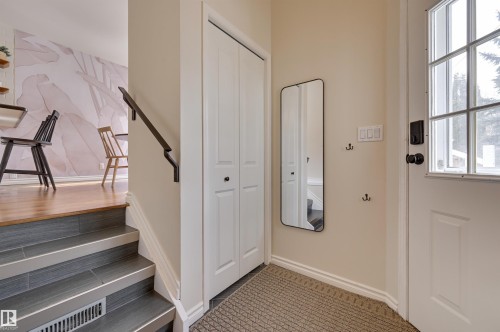 14015 104 Avenue, Edmonton, AB - Indoor Photo Showing Other Room