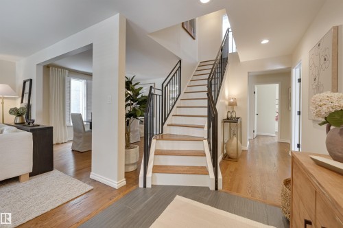 14015 104 Avenue, Edmonton, AB - Indoor Photo Showing Other Room