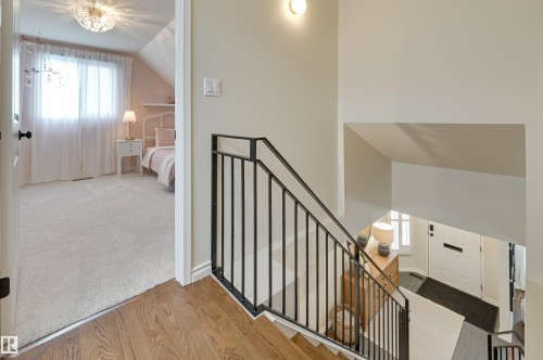 14015 104 Avenue, Edmonton, AB - Indoor Photo Showing Other Room