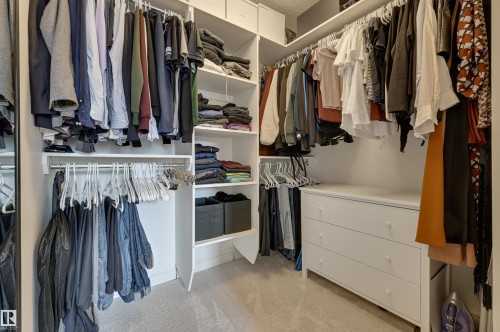 14015 104 Avenue, Edmonton, AB - Indoor With Storage