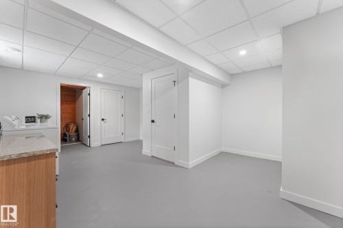 4 Heath Place, St. Albert, AB - Indoor Photo Showing Other Room