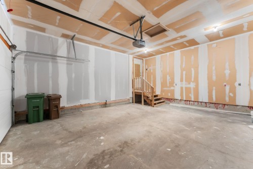 4 Heath Place, St. Albert, AB - Indoor