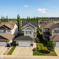 40 HEATHERGLEN Drive Spruce Grove, AB T7X 0N6