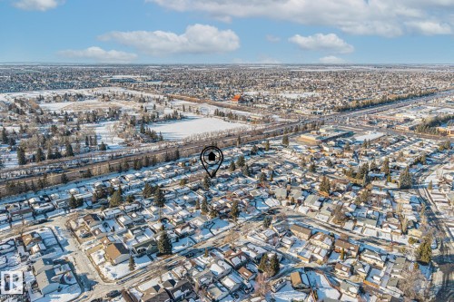 14911 96 Street, Edmonton, AB - Outdoor With View