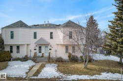 2006 MILL WOODS Road E  Edmonton, AB T6L 6M2