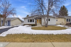 24 PENGUIN Crescent Sherwood Park, AB T8A 3H4