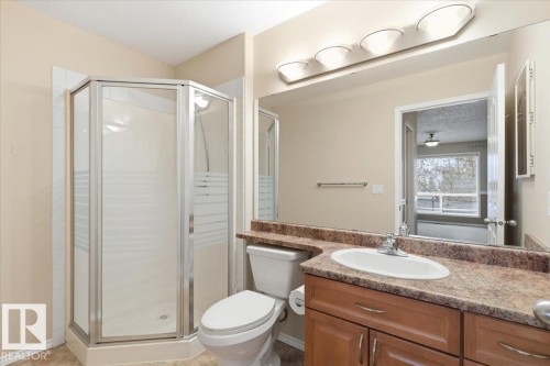 4 102 Bridgeport Crossing, Leduc, AB - Indoor Photo Showing Bathroom