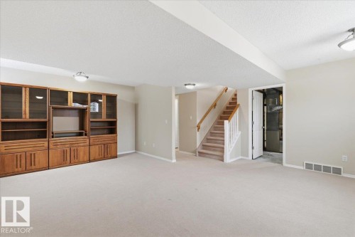 4 102 Bridgeport Crossing, Leduc, AB - Indoor Photo Showing Other Room