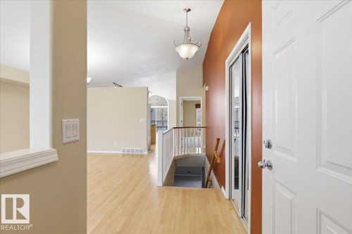 4 102 Bridgeport Crossing, Leduc, AB - Indoor Photo Showing Other Room