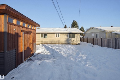 18 Mount Royal Drive, St. Albert, AB - Outdoor With Exterior