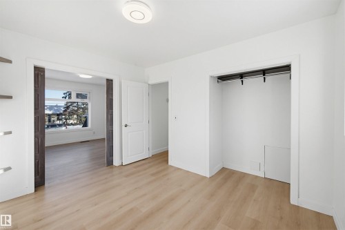 18 Mount Royal Drive, St. Albert, AB - Indoor Photo Showing Other Room