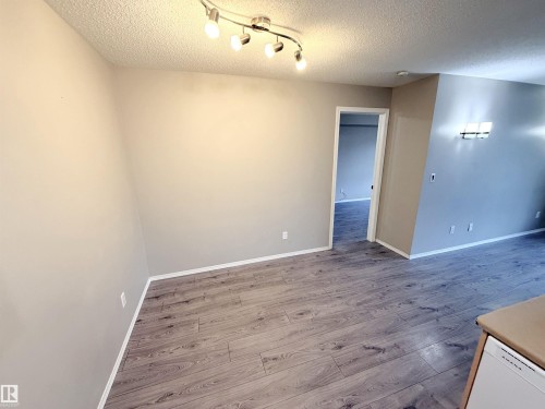 104 17003 67 Avenue, Edmonton, AB - Indoor Photo Showing Other Room