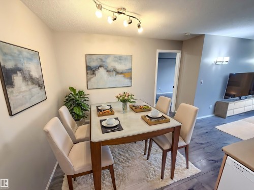 104 17003 67 Avenue, Edmonton, AB - Indoor Photo Showing Dining Room