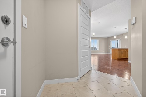 408 10530 56 Avenue, Edmonton, AB - Indoor Photo Showing Other Room