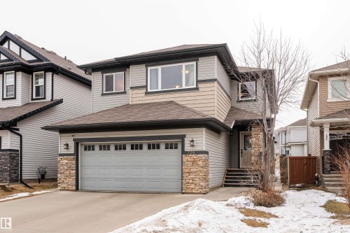 729 37A Avenue, Edmonton, AB - Outdoor With Facade