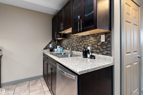 1128 Knottwood Road E, Edmonton, AB - Indoor Photo Showing Kitchen With Double Sink