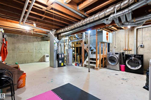 1128 Knottwood Road E, Edmonton, AB - Indoor Photo Showing Basement