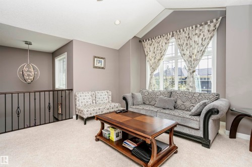 15848 13 Avenue, Edmonton, AB - Indoor Photo Showing Living Room
