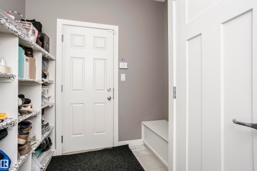 15848 13 Avenue, Edmonton, AB - Indoor