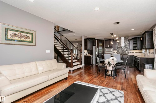 15848 13 Avenue, Edmonton, AB - Indoor Photo Showing Living Room
