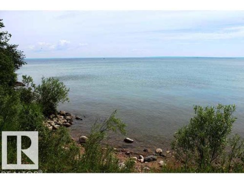 2809 24 Avenue, Cold Lake, AB 