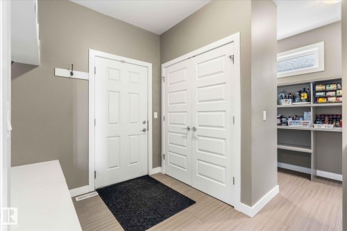 64 Hilldowns Drive, Spruce Grove, AB - Indoor Photo Showing Other Room